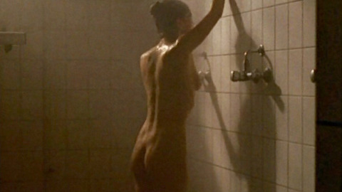 Melika Foroutan in Die dunkle Seite (2008) Breasts Butt Back Exposed Bathroom 713261