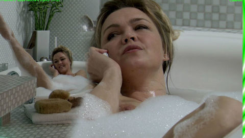 Patricia Franchino in Équipe médicale d'urgence (2010) Breasts Bathtub Blonde 713266