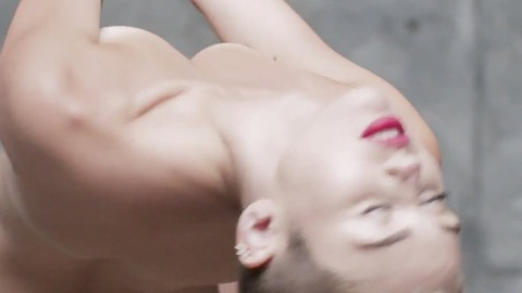 Sexiest Scenes of Self from Wrecking Ball. Sexy, blonde, chain. 728783