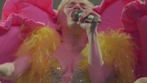 Miley Cyrus in Miley Cyrus: Bangerz Tour (2014) Sexy Blonde Cleavage 742875