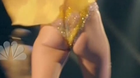 Miley Cyrus in Miley Cyrus: Bangerz Tour (2014) Sexy Blonde Butt Peeking Out 742884