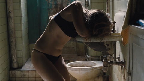 Hottest Olivia Scenes. Underwear, SFW, bathroom. 886455