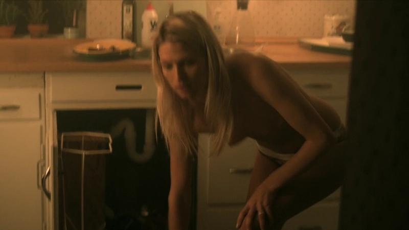 Christiane Schaumburg-Müller Nude in Over the Edge. Breasts, bent over, blonde. 718342