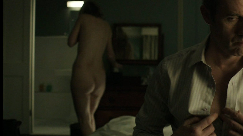 Helen Kennedy Naked in Hunted. Butt, back exposed, brunette. 718129