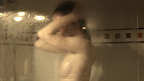 Carolina Jurczak Nude in Blood on the Docks. Breasts, bathroom, brunette. 717679