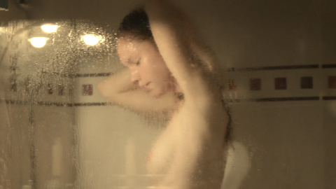 Carolina Jurczak Nude in Blood on the Docks. Breasts, bathroom, brunette. 717681