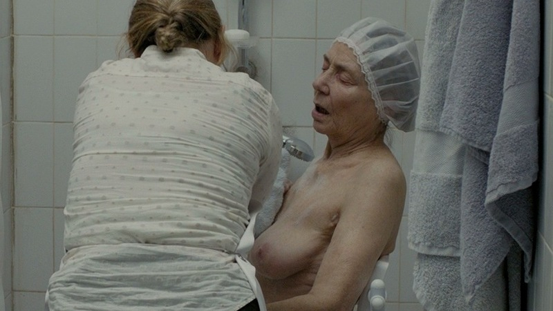 Emmanuelle Riva Naked as Anne. Breasts, bathroom, left breast. 731775