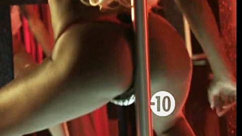 Audrey Rollier in Dame de trèfle (2013) Thong Sexy Blonde Wig Pole Dancing 720700