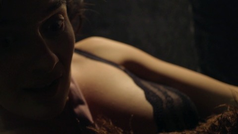 Gaby Hoffmann in Transparent (2014-2019) Sexy Underwear Black Lace Bra Brunette 747809