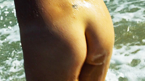 Lívia De Bueno in Paraísos Artificiais (2012) Butt Back Exposed Brunette 721174