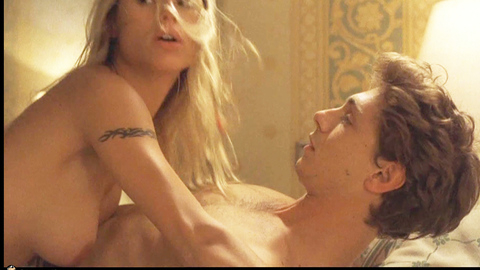Michelle Hunziker in Voglio stare sotto al letto (1999) Breasts Blonde Breasts 721499