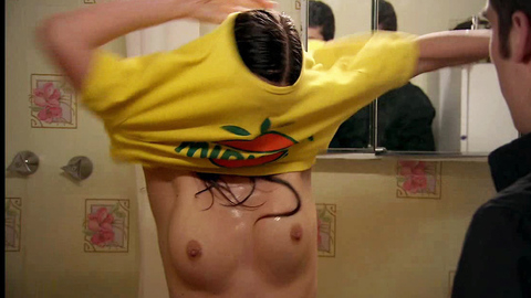 Lola Miravete from Cuéntame cómo pasó Naked. Breasts, bathroom, getting dressed. 722291