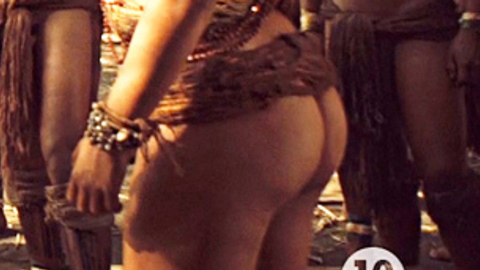 Juliette Lamboley in Rouge Brésil (2013) Thong Sexy Brunette Butt Peeking Out 723318