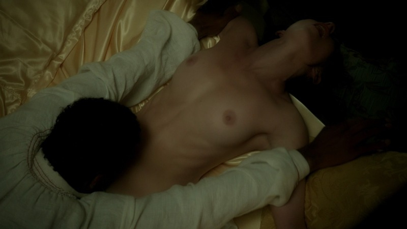 Lara Pulver Naked in Da Vinci's Demons. Breasts, eating out, gold sheets. 758743