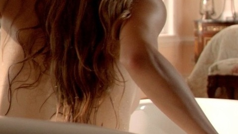 Sexiest Scenes of Charlotte "Charlie" Matheson from Revolution. Sexy, SFW, bath tub. 731321