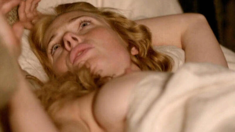 Rebecca Ferguson Naked in The White Queen. Breasts, blonde, couple. 727807