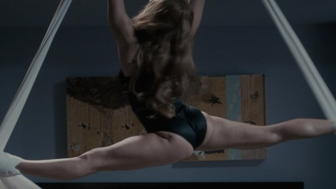 Hottest Elizabeth Davidovich Scene in Scary Movie. Underwear, SFW, aerial. 728450