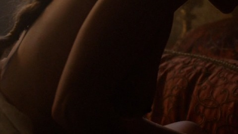 Faye Marsay Nude in The White Queen. Breasts, brunette, couple. 729226