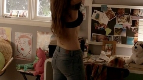 Sexiest Morgan Saylor Scene in Homeland. Underwear, SFW, black bra. 729517