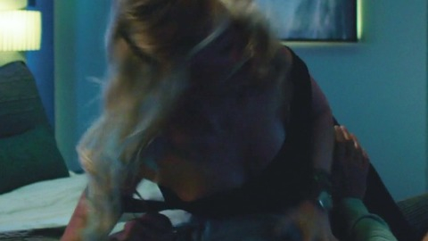 Hottest Margot Robbie Scene in Focus. Sexy, black dress, blonde. 764462