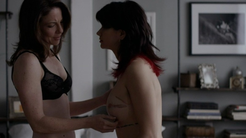 Nudes of Woman #4 from Concussion. Breasts, black bra, black hair. 729882