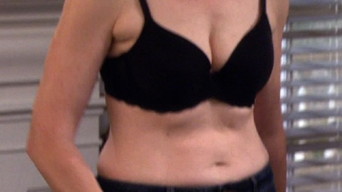 Frances Conroy in How I Met Your Mother (2005-2013) Underwear Black Bra Cleavage 730357