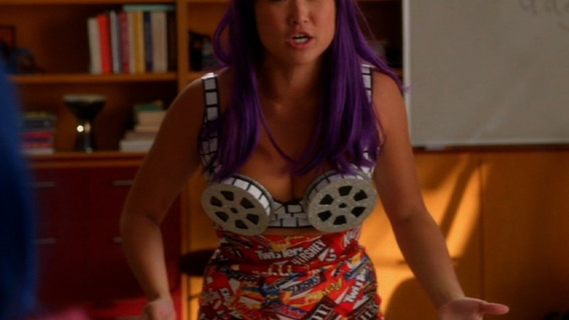 Hottest Jenna Ushkowitz Scene in Glee. Bikini, Sexy, Asian, SFW. 731414