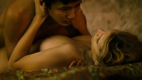 Marie de Villepin Naked as Julie Mahé. Breasts, cave, man on top. 735765