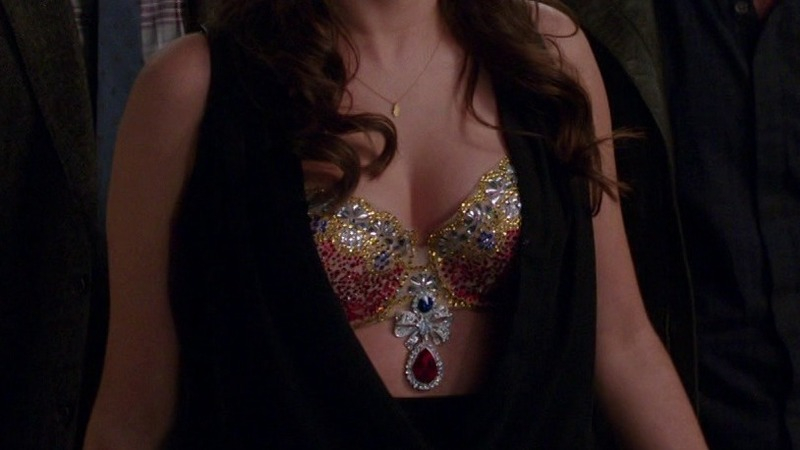 Sexiest Amanda Setton Scene in The Crazy Ones. Underwear, SFW, bejeweled bra. 732265