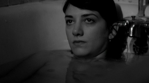 Sheila Vand in A Girl Walks Home Alone at Night (2014) Breasts Bathtub Black And White 762365