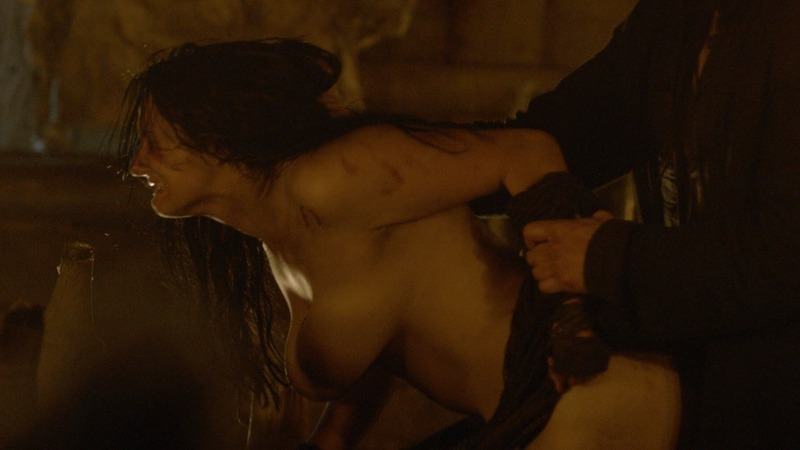 Aeryn Walker Naked as Craster's Wife. Breasts, crying, hair pulling. 758349