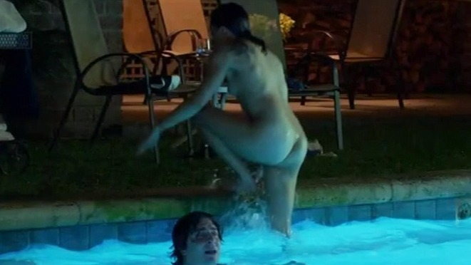 Brigette Davidovici Naked in Californication. Breasts, Butt, nude, pool. 739753