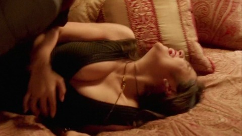 Matador's Sexiest Scenes with Yvette Monreal. Sexy, SFW, bedroom. 744120