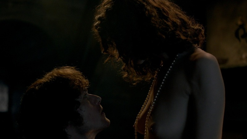 Nudes of Claire Randall Fraser from Outlander. Breasts, curly hair, nude. 759138