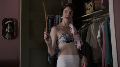 Carole Weyers in Manhattan (2014-2015) Underwear Cleavage Getting Dressed 761115