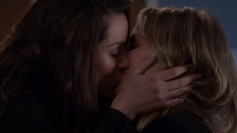 Hottest Dr. Arizona Robbins Scenes. Lesbian, close up, kissing. 833385