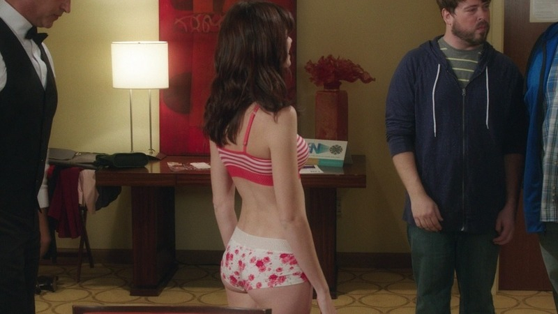 Dumb and Dumber To's Sexiest Scenes with Rachel Melvin. Underwear, SFW, brunette. 760146