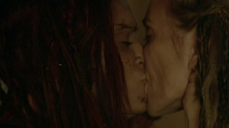 Hottest Eliza Taylor Scene in The 100. Sexy, Lesbian, SFW, lesbian kiss. 781934