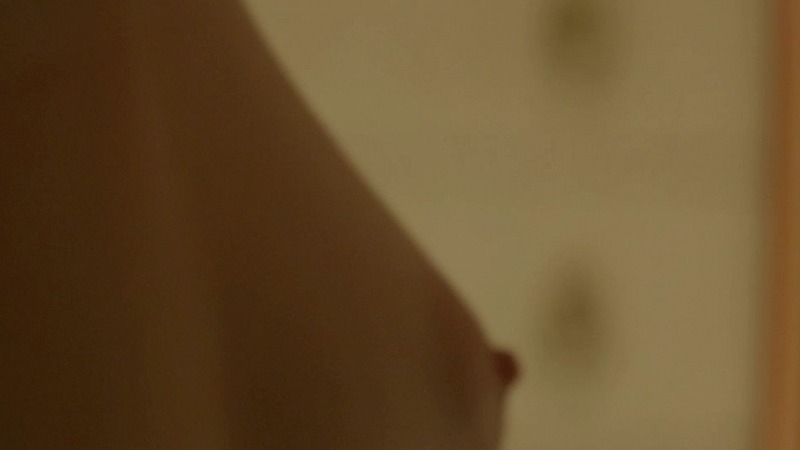 Jessica De Gouw Nude as Paula. Breasts, close up, single breast. 779084