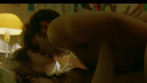 Jessica De Gouw Nude in Cut Snake. Breasts, Sexy, in bed, man on top. 779086