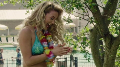 Gage Golightly in Red Oaks (2014-2017) Bikini Sexy Bikini Blonde 775333