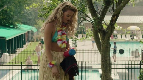 Gage Golightly in Red Oaks (2014-2017) Bikini Sexy Bikini Blonde 775335
