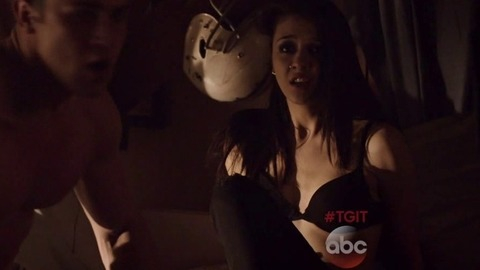 Katie Findlay in How to Get Away with Murder (2014-2019) Underwear Bed Black Bra 758845