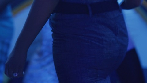 Vivian Kindle in School Dance (2014) Sexy Close Up Butt Pencil Skirt 748417