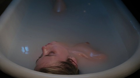 Lilly-Fleur Pointeaux Nude as Jessica. Breasts, bathtub, nude. 766682