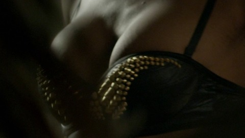 Sexiest Scenes of Rayzah from Brick Mansions. Sexy, Black, SFW. 749255