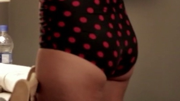 Sanctuary; Quite a Conundrum's Sexiest Scenes with Erin Cline. Bikini, Sexy, SFW, applying makeup. 749298