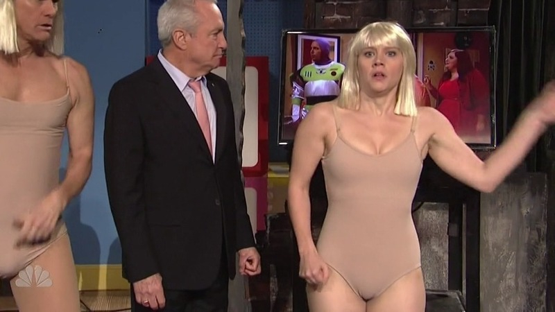 Hottest Kate McKinnon Scene in Saturday Night Live. Sexy, SFW, blonde. 750038