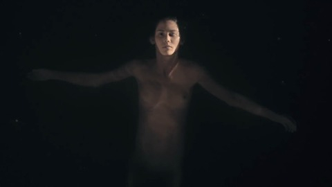 Erin Langdon Naked in The Smashing Pumpkins - Being Beige. Breasts, breasts under water, floating. 756432