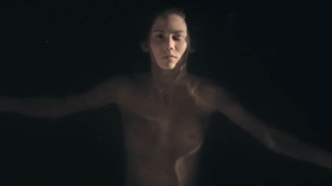 Erin Langdon Nude in The Smashing Pumpkins - Being Beige. Breasts, breasts under water, floating. 756433